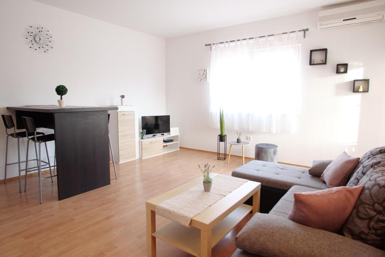Luka Apartman Medulin Kültér fotó